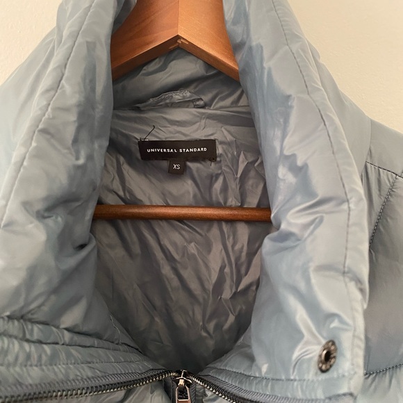 Universal Standard Josie Puffer Size XS - Picture 6 of 7